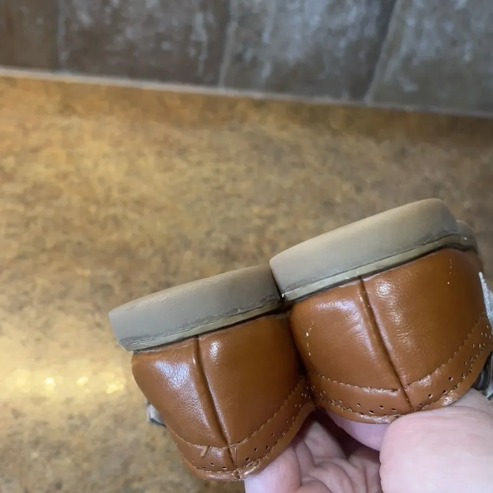Unbranded soft sandals